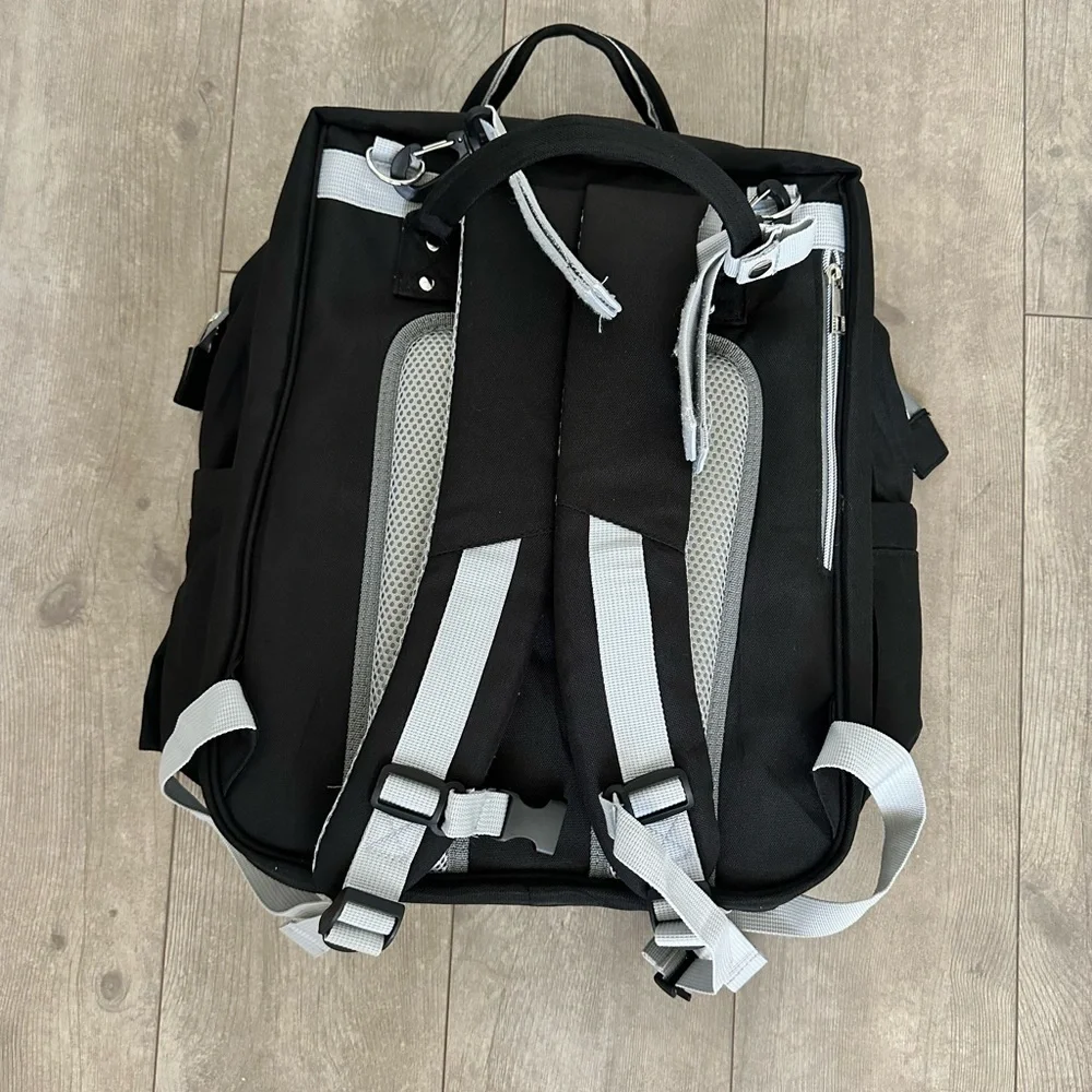 New Lexi Roman Women’s Diaper Backpack Bag / Backpack / Bassinet all in one